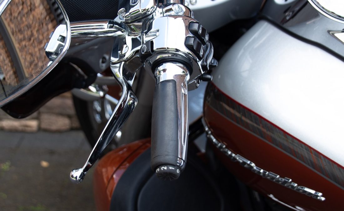2014 Harley-Davidson FLHTKSE CVO Ultra Limited 110 HVV