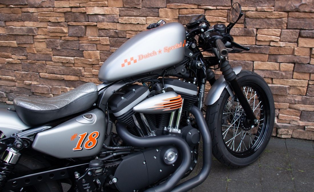 2014 Harley-Davidson Iron 883 Sportster Cafe Racer RT
