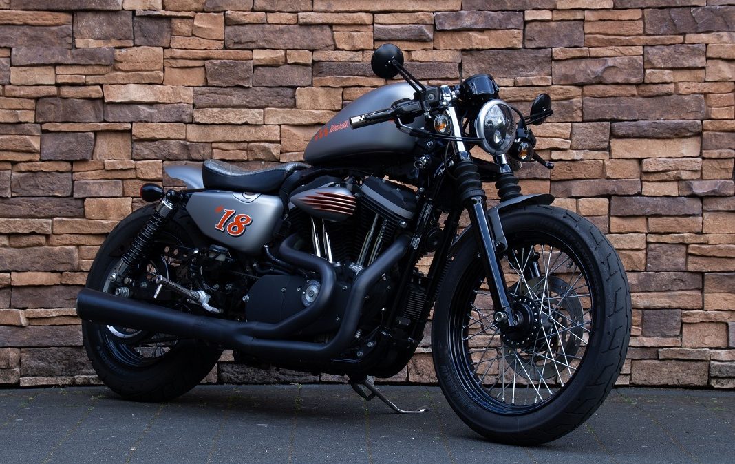 2014 Harley-Davidson Iron 883 Sportster Cafe Racer RV