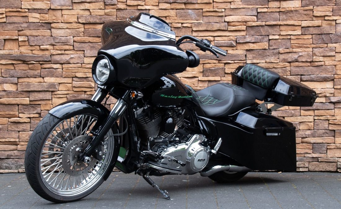 2011 Harley-Davidson FLHX Street Glide Bagger Touring 103 LV