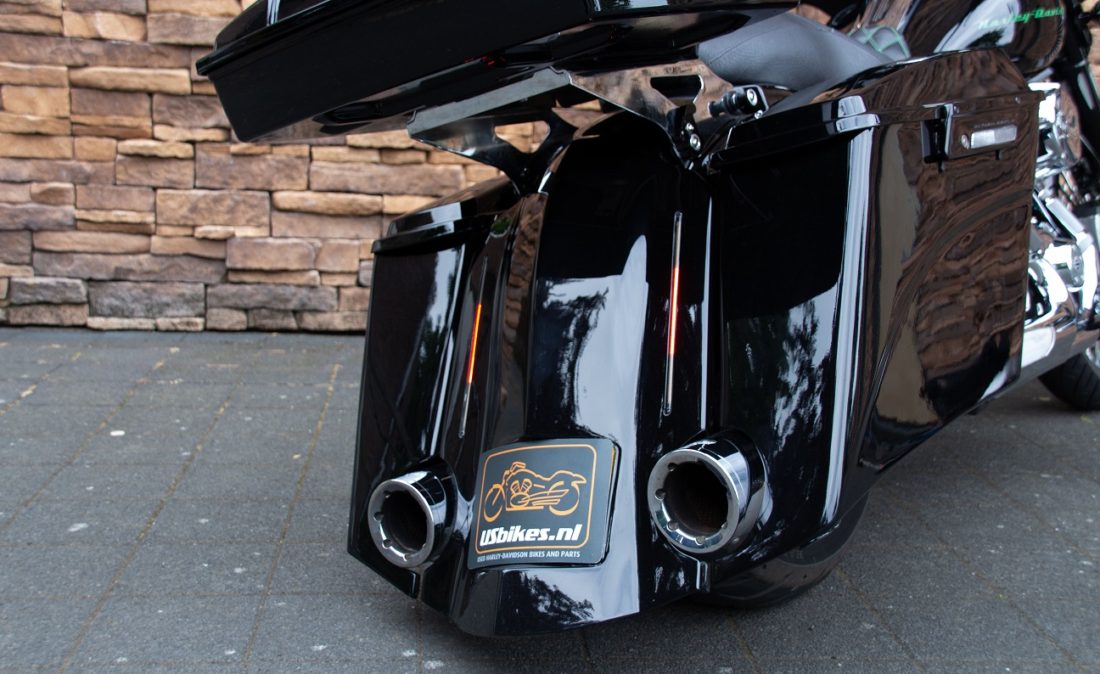 2011 Harley-Davidson FLHX Street Glide Bagger Touring 103 RAZ