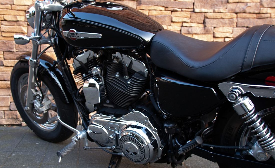 2011 Harley-Davidson XL1200C Sportster 1200 Custom LE