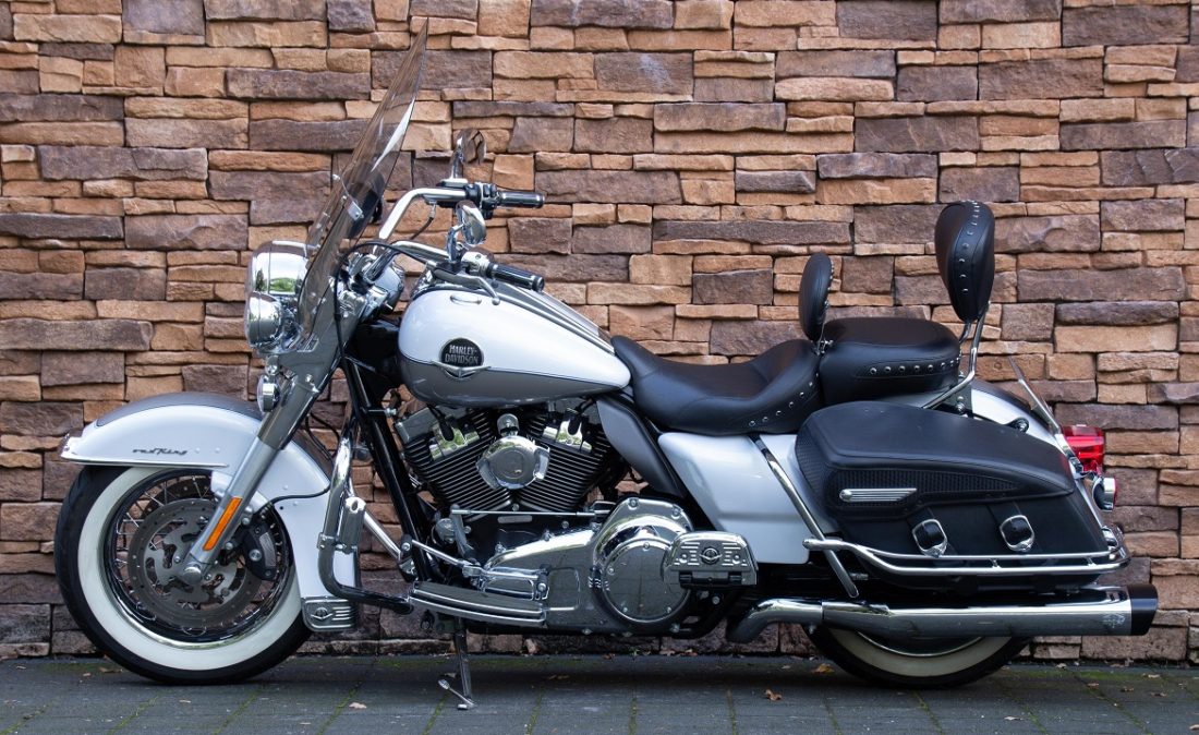 2009 Harley-Davidson FLHRC Road King Classic 96 L