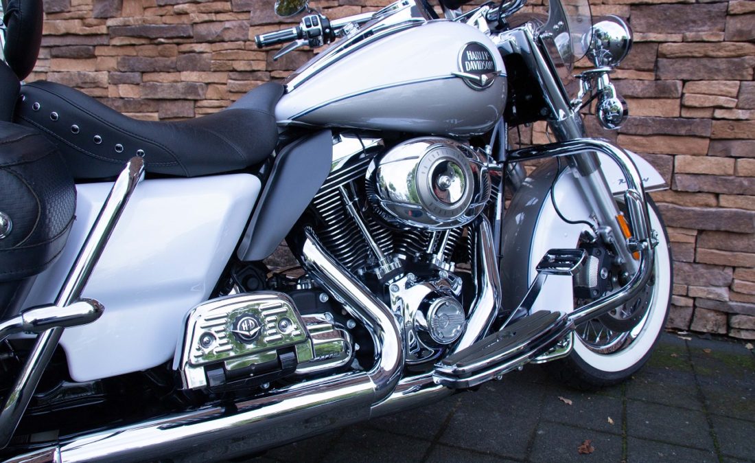 2009 Harley-Davidson FLHRC Road King Classic 96 RE