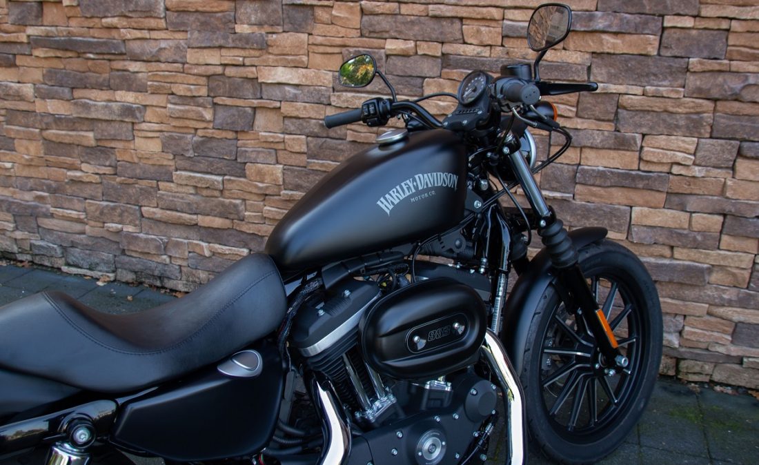 2015 Harley-Davidson XL883N Iron Sportster 883 RT