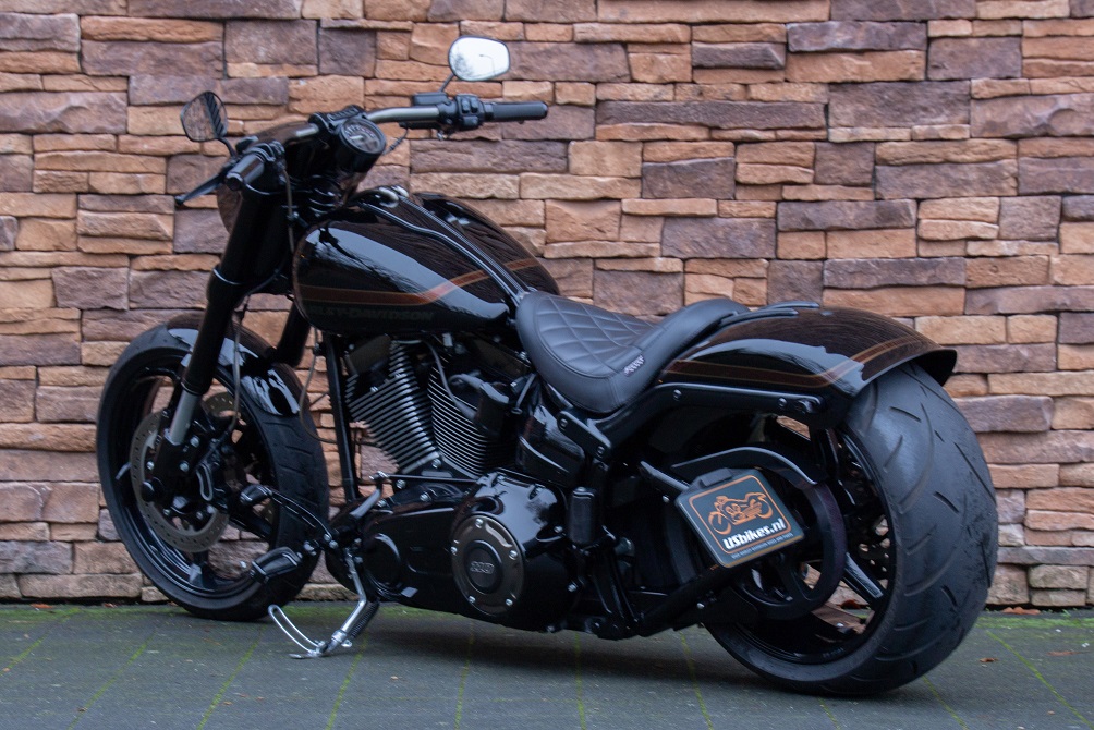 2017 Harley-Davidson FXSE Pro Street Breakout CVO 110 LA