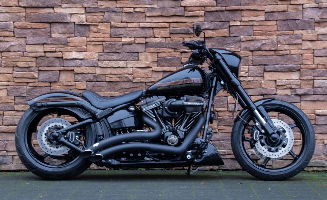 2017 Harley-Davidson FXSE Pro Street Breakout CVO 110 R