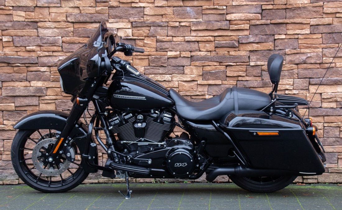 2019 Harley-Davidson FLHSX Street Glide Special 114 touring L