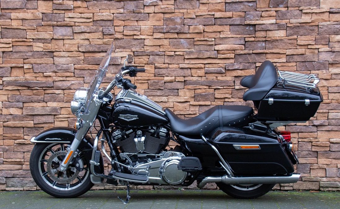 2017 Harley-Davidson FLHR Road King Touring 107 M8 L