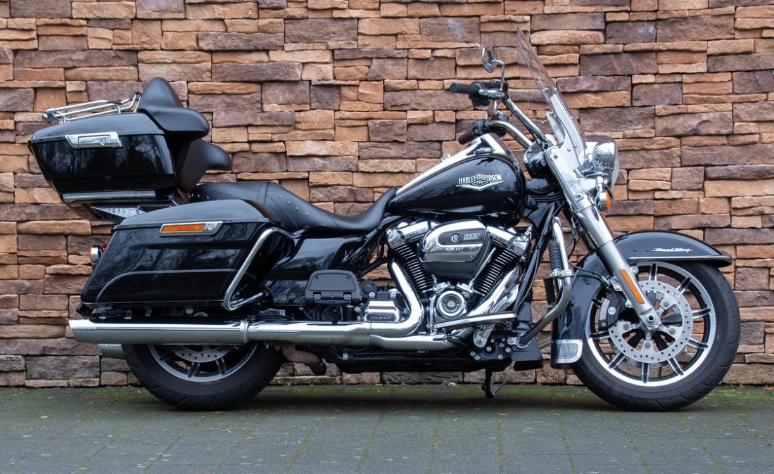 2017 Harley-Davidson FLHR Road King Touring 107 M8 R