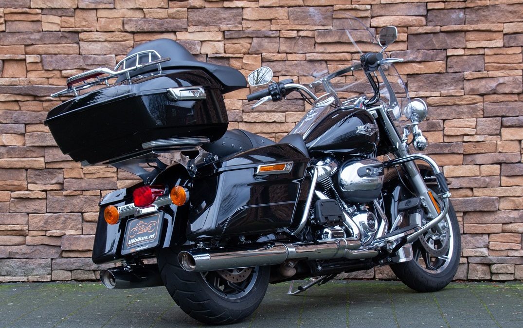 2017 Harley-Davidson FLHR Road King Touring 107 M8 RA