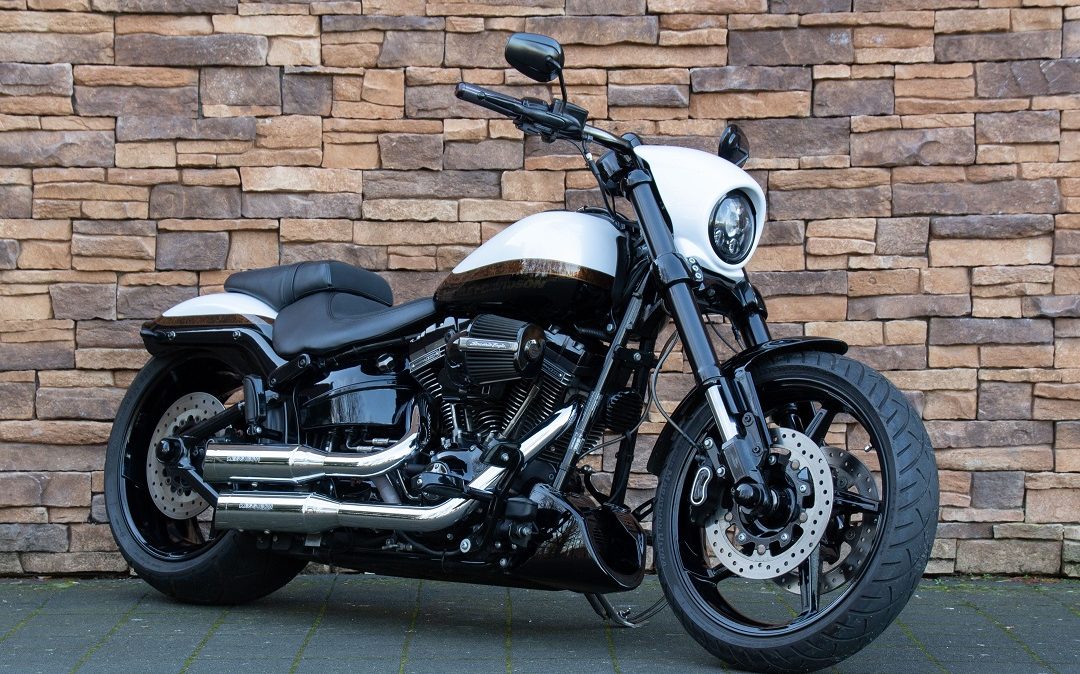 2016 harley-Davidson FXSE Pro Street Breakout CVO 110 Screamin Eagle RV