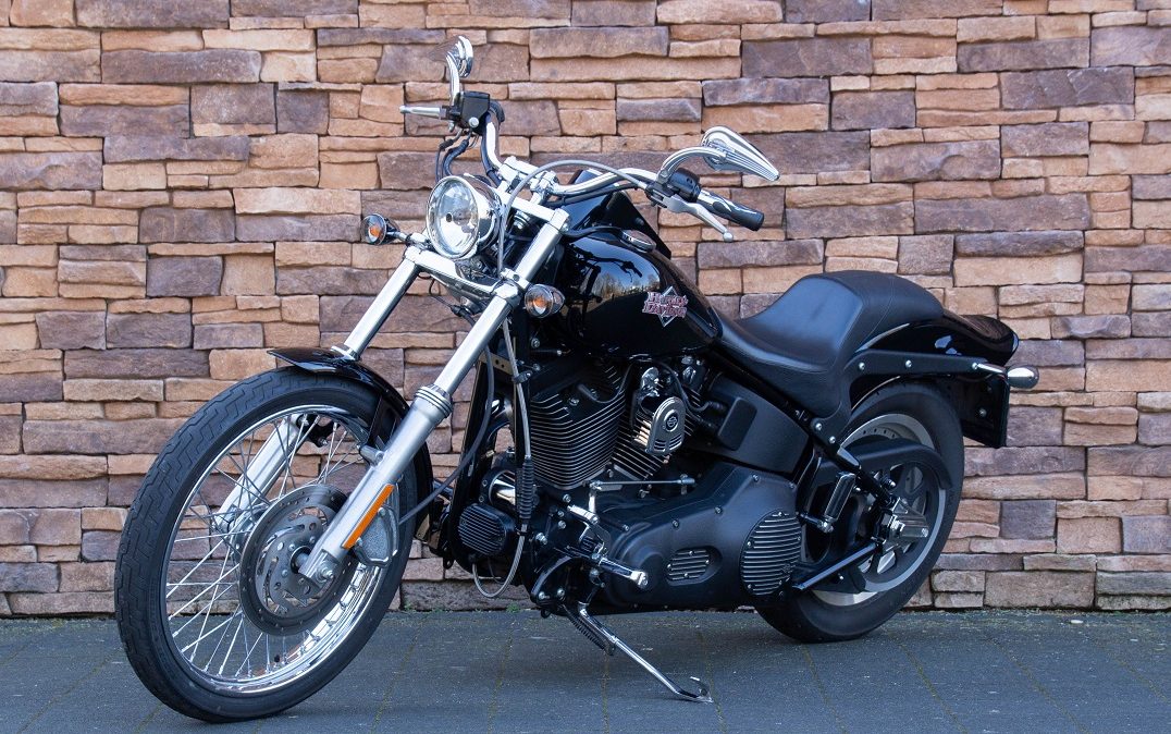 2005 Harley-Davidson FXSTB Softail Night Train LV