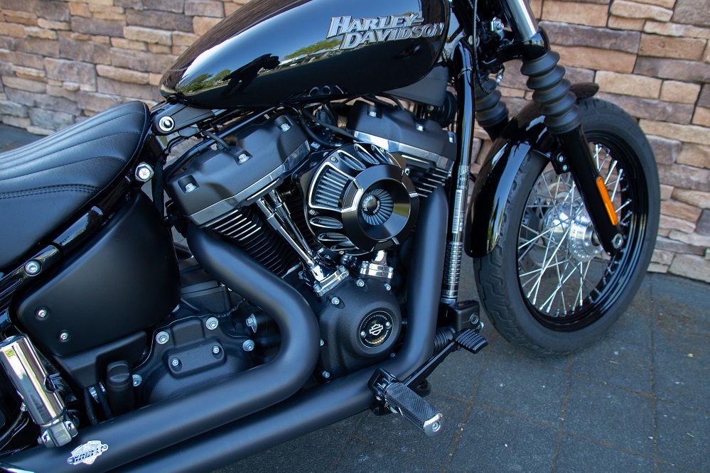 2018 Harley-Davidson FXBB Street Bob Softail 107 M8 RE