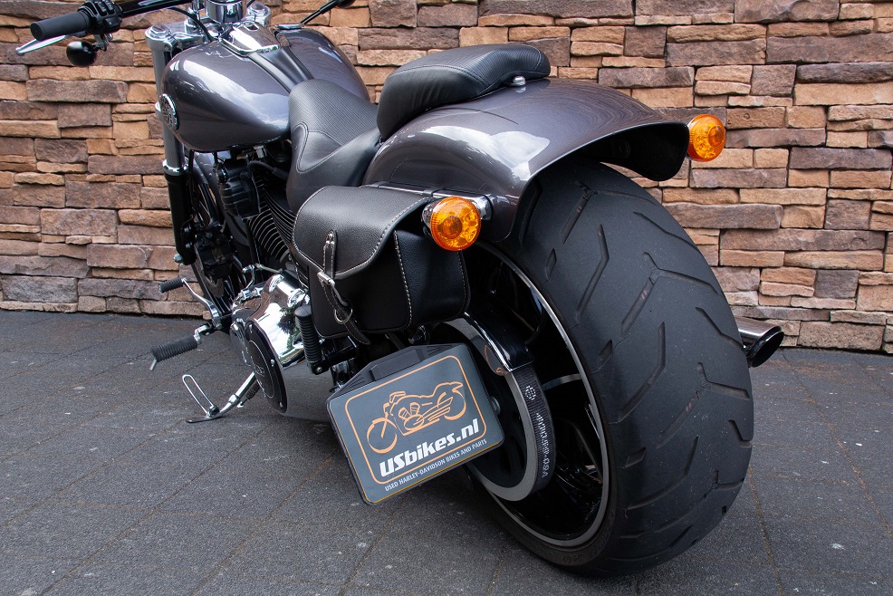 2015 Harley-Davidson FXSB Softail Breakout 103 SM