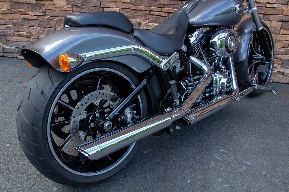 2015 Harley-Davidson FXSB Softail Breakout 103 VH
