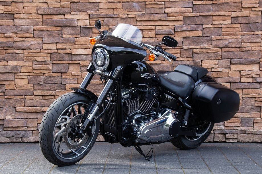 2018 Harley-Davidson FLSB Sport Glide Softail 107 LV