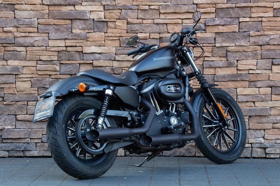 2011 Harley-Davidson XL883N Sportster Iron RA