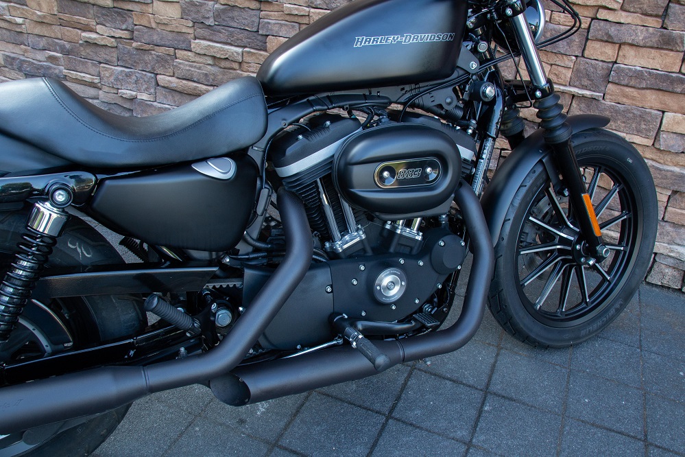 2011 Harley-Davidson XL883N Sportster Iron RE