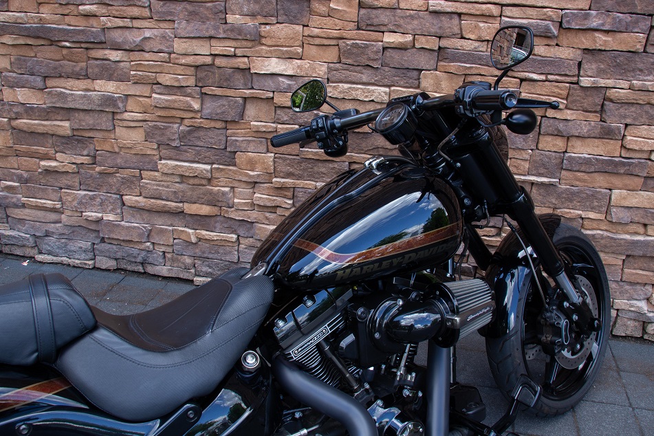 2017 Harley-Davidson FXSE Pro Street Breakout CVO 110 Screamin Eagle