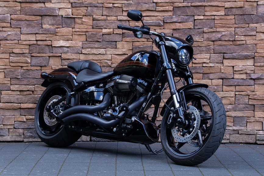 2017 Harley-Davidson FXSE Pro Street CVO 110 Screamin Eagle RV