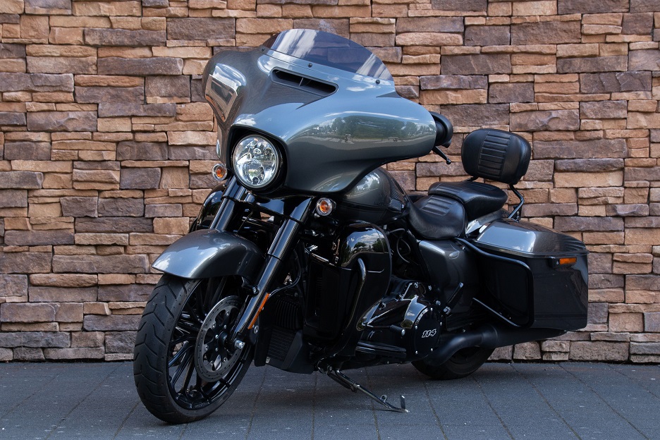 2019 Harley-Davidson FLHXS Street Glide Special 114 LV