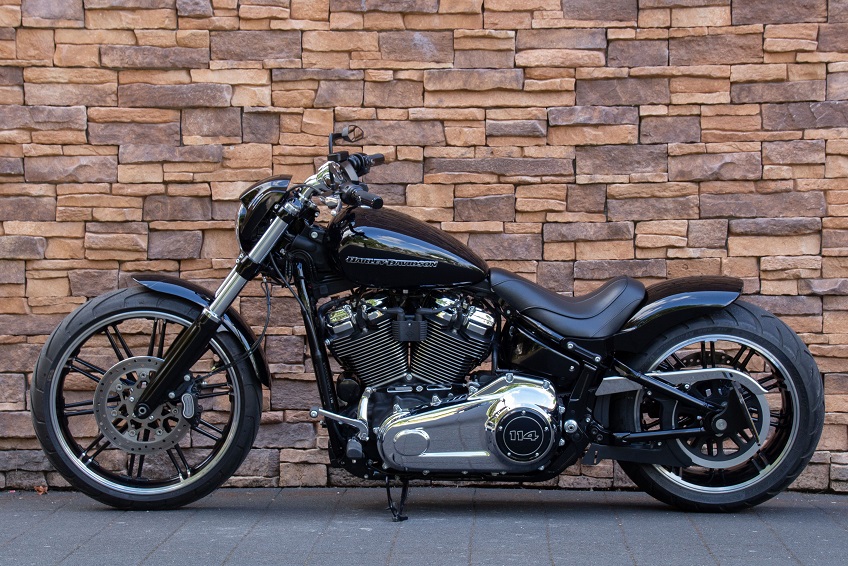 2022 Harley-Davidson FXBRS Breakout Softail 114 Custom 260 L