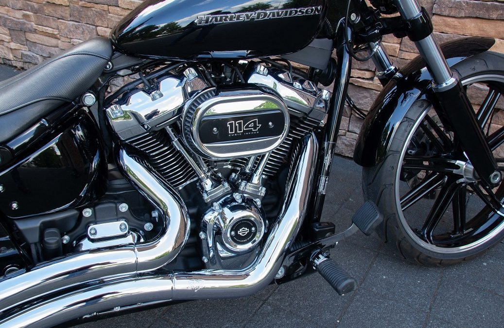 2022 Harley-Davidson FXBRS Breakout Softail 114 Custom 260 RE