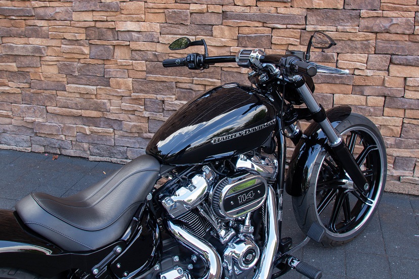2022 Harley-Davidson FXBRS Breakout Softail 114 Custom 260 RT
