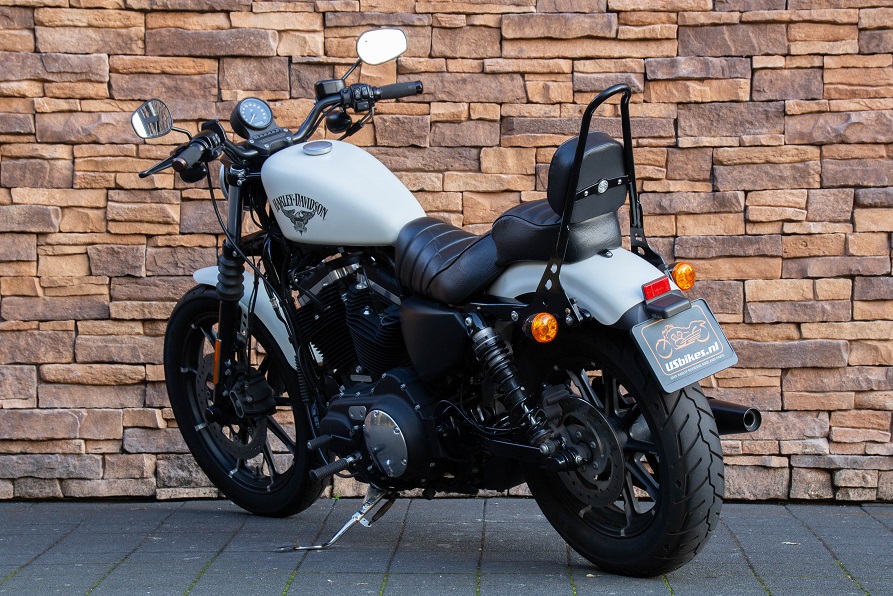 2017 Harley-Davidson XL883N Iron 883 LA