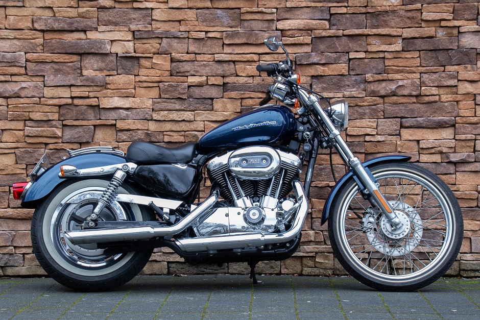 2004 Harley-Davidson XL1200C Sportster Custom 1200 R