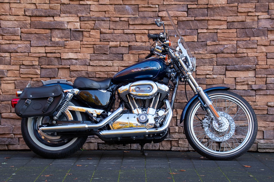 2004 Harley-Davidson XL1200C Sportster Custom 1200 R