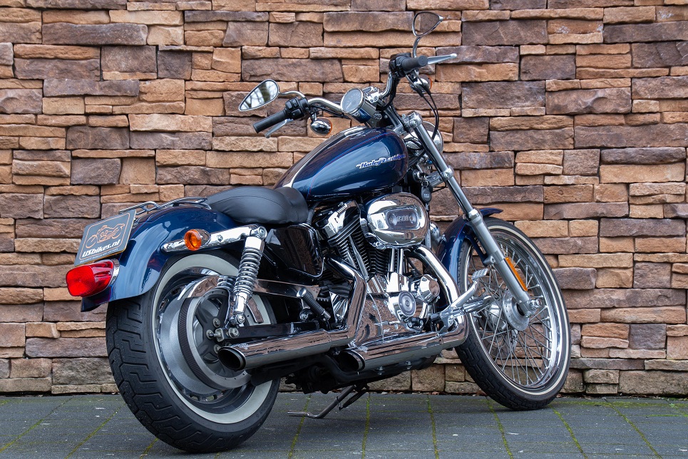 2004 Harley-Davidson XL1200C Sportster Custom 1200 RA