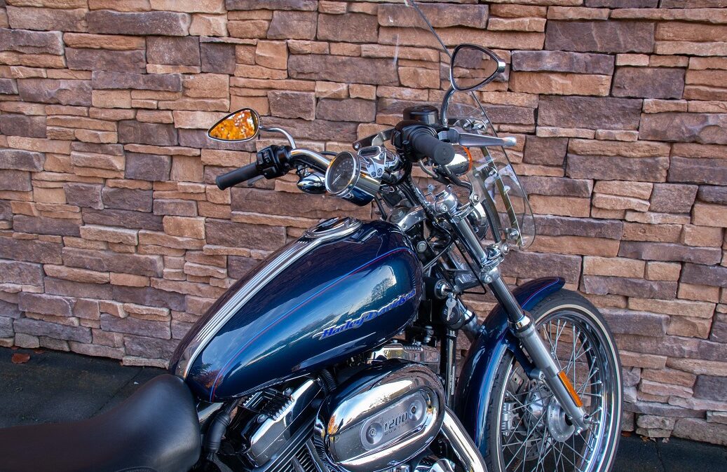 2004 Harley-Davidson XL1200C Sportster Custom 1200 RT