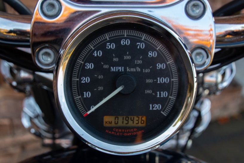 2004 Harley-Davidson XL1200C Sportster Custom 1200