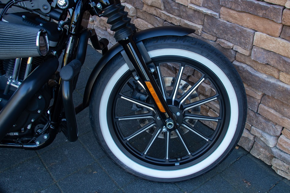 2009 Harley-Davidson XL883N Sportster Iron RFW