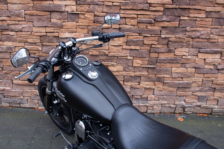 2016 Harley-Davidson FXDBC Dyna Street Bob Special 103 ABS