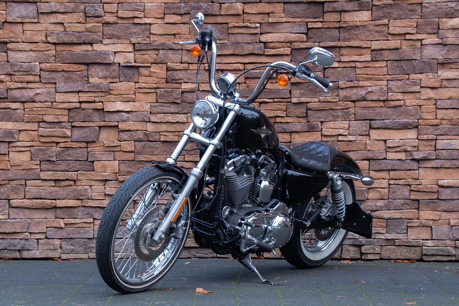 2016 Harley-Davidson XL1200V Seventy Two Sportster 1200 ABS LV