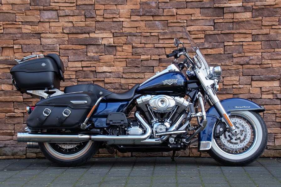 2012 Harley-Davidson FLHRC Road King Classic 103 R