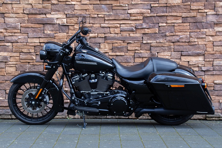 2018 Harley-Davidson FLHRXS Road King Special L