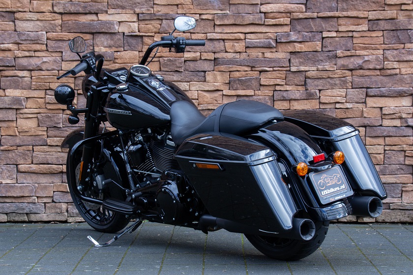 2018 Harley-Davidson FLHRXS Road King Special LA