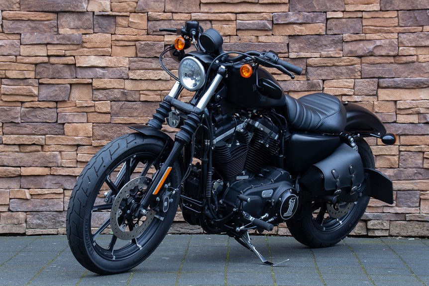 2016 Harley-Davidson XL883N Iron 883 Sportster LV