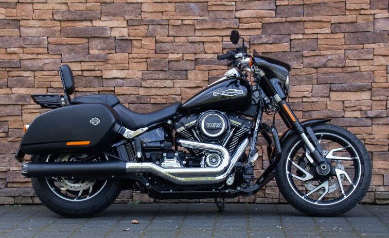 2018 Harley-Davidson FLSB Sport Glide 107 M8