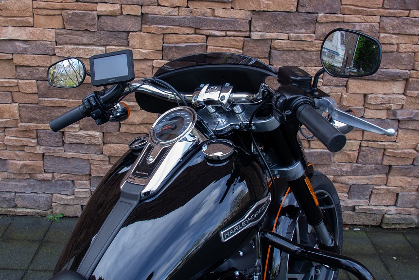 2018 Harley-Davidson FLSB Sport Glide 107 M8 RD
