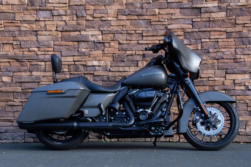 2019 Harley-Davidson FLHXS Street Glide Special 114 R