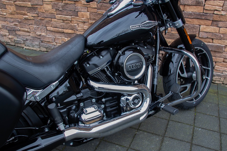 2019 Harley-Davidson FLSB Sport Glide 107 M8 RE