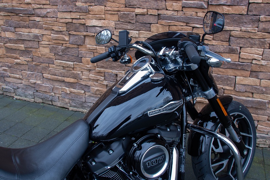 2019 Harley-Davidson FLSB Sport Glide 107 M8 RT