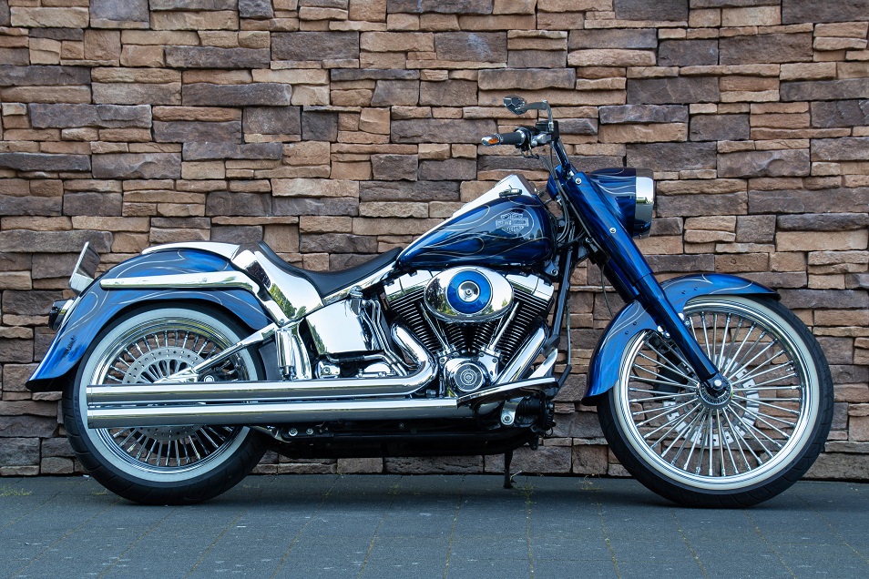 2005 Harley-Davidson FLSTCI Softail Special R