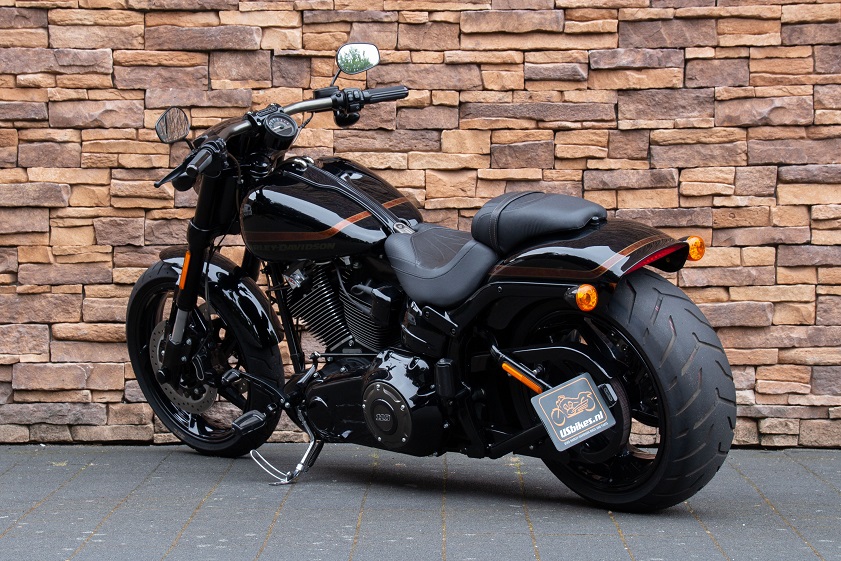 2017 Harley-Davidson FXSE Pro Street Breakout CVO 110 Screamin Eagle LA