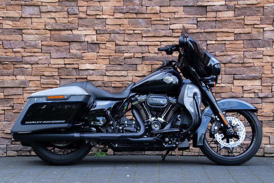 2022 Harley-Davidson FLHXS Street Glide Special 114 R